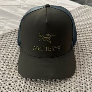 Arc'teryx Olive SnapBack Hat